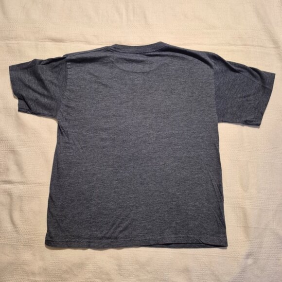 Volcom youth Small blue & white short sleeve shirt, VGUC - Picture 3 of 3